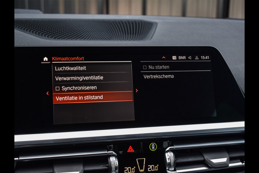 BMW 4 Serie Gran Coupé M440i X-DRIVE | 374 PK | NL-AUTO | M-SPORT | ACTIVE CRUISE | SPORT-BRAKE | M-SPORT DFFERENTIAL | PANORAMADAK | MEMORY