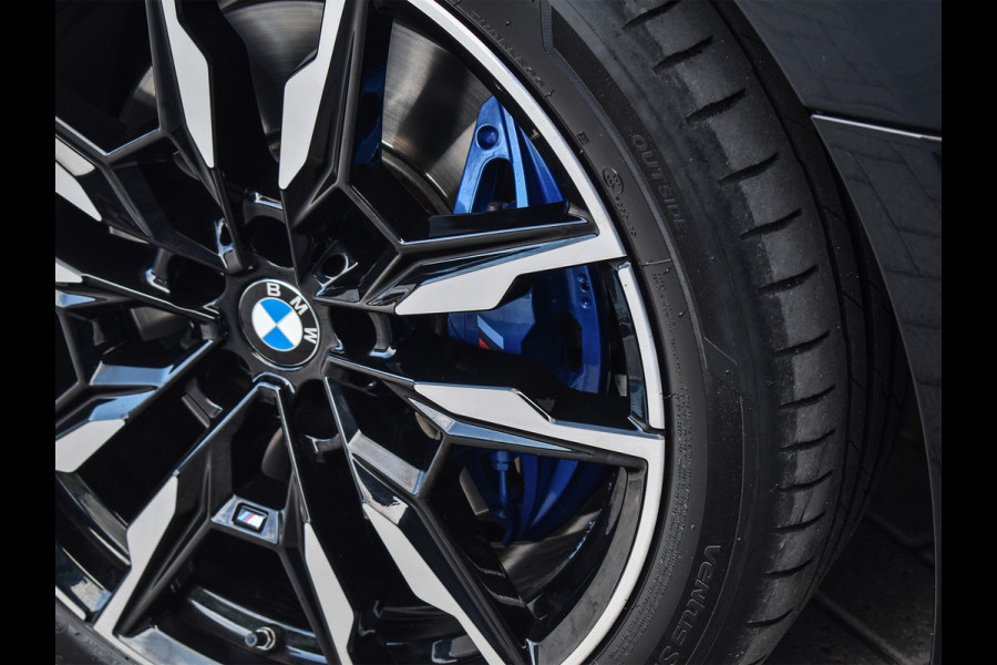 BMW 4 Serie Gran Coupé M440i X-DRIVE | 374 PK | NL-AUTO | M-SPORT | ACTIVE CRUISE | SPORT-BRAKE | M-SPORT DFFERENTIAL | PANORAMADAK | MEMORY