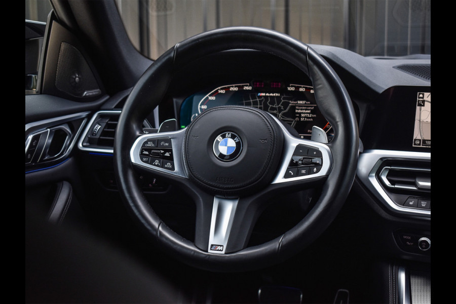 BMW 4 Serie Gran Coupé M440i X-DRIVE | 374 PK | NL-AUTO | M-SPORT | ACTIVE CRUISE | SPORT-BRAKE | M-SPORT DFFERENTIAL | PANORAMADAK | MEMORY