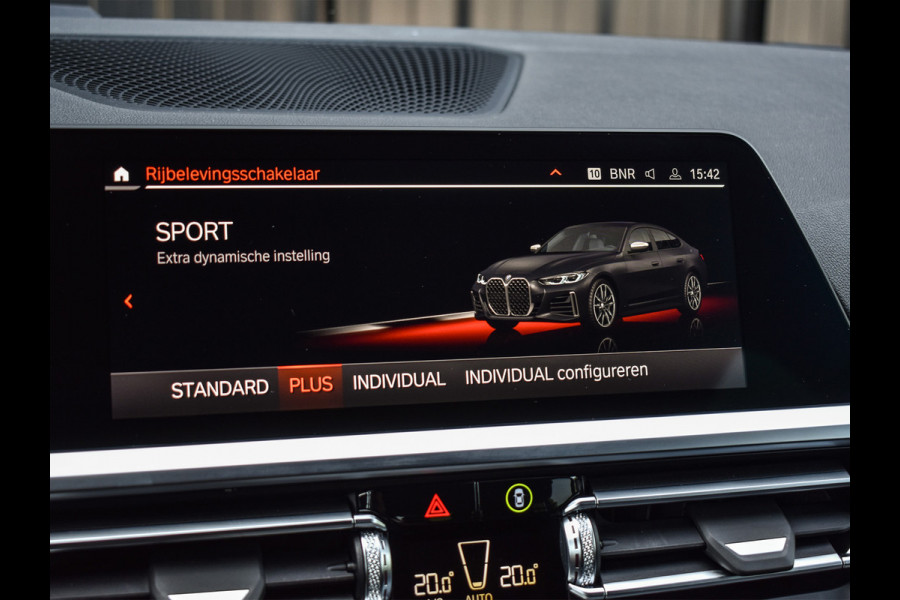BMW 4 Serie Gran Coupé M440i X-DRIVE | 374 PK | NL-AUTO | M-SPORT | ACTIVE CRUISE | SPORT-BRAKE | M-SPORT DFFERENTIAL | PANORAMADAK | MEMORY