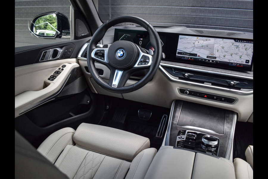 BMW X5 xDrive50e | M-SPORT | COMFORT ACCESS | SOFT-CLOSE | TREKHAAK | PANORAMADAK -SKY LOUNGE | MASSAGE STOELEN | ACOUSTIC GLASS | 4-ZO