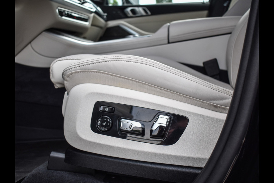 BMW X5 xDrive50e | M-SPORT | COMFORT ACCESS | SOFT-CLOSE | TREKHAAK | PANORAMADAK -SKY LOUNGE | MASSAGE STOELEN | ACOUSTIC GLASS | 4-ZO
