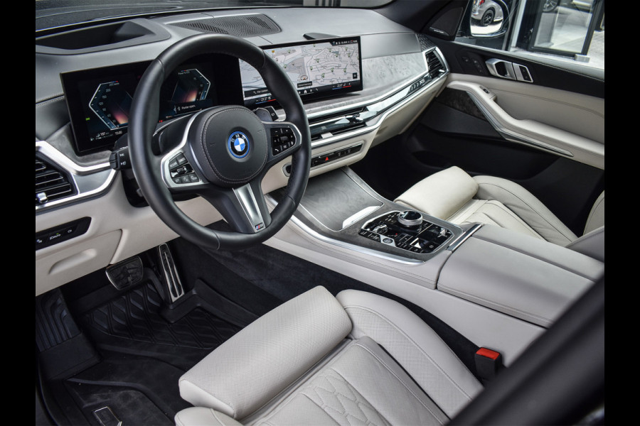 BMW X5 xDrive50e | M-SPORT | COMFORT ACCESS | SOFT-CLOSE | TREKHAAK | PANORAMADAK -SKY LOUNGE | MASSAGE STOELEN | ACOUSTIC GLASS | 4-ZO
