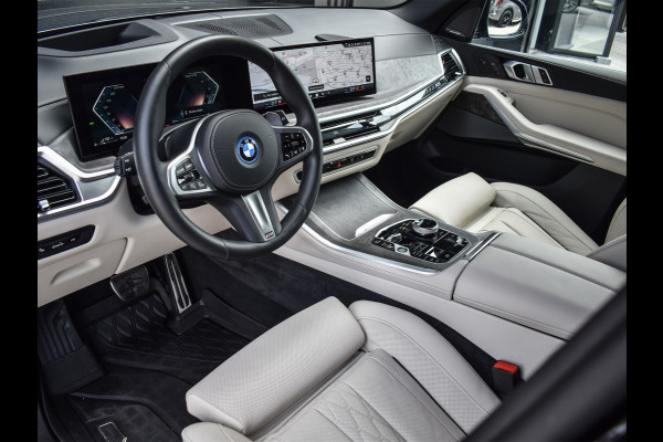 BMW X5 xDrive50e | M-SPORT | COMFORT ACCESS | SOFT-CLOSE | TREKHAAK | PANORAMADAK -SKY LOUNGE | MASSAGE STOELEN | ACOUSTIC GLASS | 4-ZO