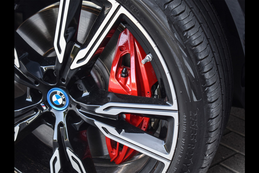 BMW X5 xDrive50e | M-SPORT | COMFORT ACCESS | SOFT-CLOSE | TREKHAAK | PANORAMADAK -SKY LOUNGE | MASSAGE STOELEN | ACOUSTIC GLASS | 4-ZO