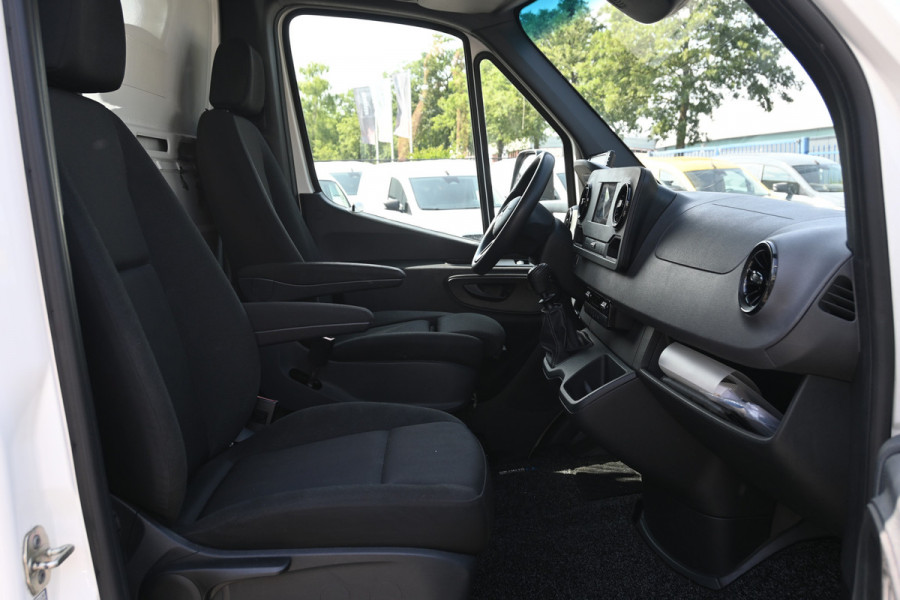 Mercedes-Benz Sprinter 514 CDI L3 Open laadbak Airco, Geveerde stoel, MBUX met Apple Carplay / Android Auto