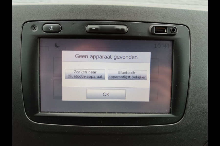 Opel Movano 2.3D 164PK Meubelbak bakwagen + Hydr. LaadKlep DHollandia L4 Dubbellucht Navi Ecc 3-Persoons Cruise Control Regen-Lichtsensor Bl Betonplex vloer Lat om Lat Wandbetimmering Zijdeur Euro 6