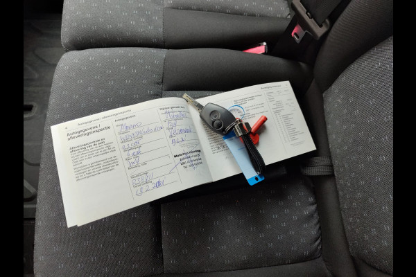 Opel Movano 2.3D 164PK Meubelbak bakwagen + Hydr. LaadKlep DHollandia L4 Dubbellucht Navi Ecc 3-Persoons Cruise Control Regen-Lichtsensor Bl Betonplex vloer Lat om Lat Wandbetimmering Zijdeur Euro 6
