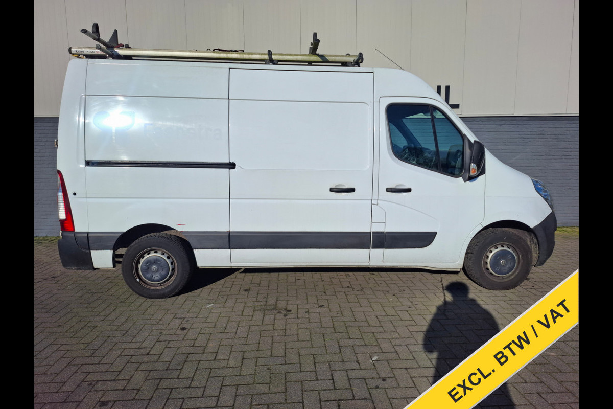 Opel Movano 2.3CDTI BiTurbo 146pk L2H2 3-Pers.Airco Cruise Trekhaak Pdc Schuifdeur ESP Bluetooth Betonplex Vloer Wandbetimmering Allesdragers EURO6 2.500KG Trekgewicht Opel Movano 2.3CDTI BiTurbo 146pk L2H2 3-Pers.Airco Cruise Trekhaak Pdc Schuifdeur ESP Bluetooth Betonplex Vloer Wandbetimmering Allesdragers EURO6 2.500KG Trekgewicht