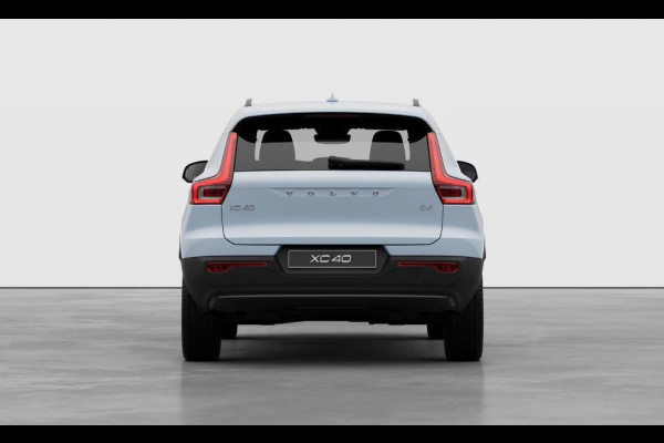 Volvo XC40 B4 211PK Automaat Plus Dark / Navigatie / Camera / Stuur-Stoelverwarming / Adaptieve Cruisecontrol / Harman Kardon / Elektrische best.stoel met geheugen / Connect Microtech-Nubuck / Extra getint glas