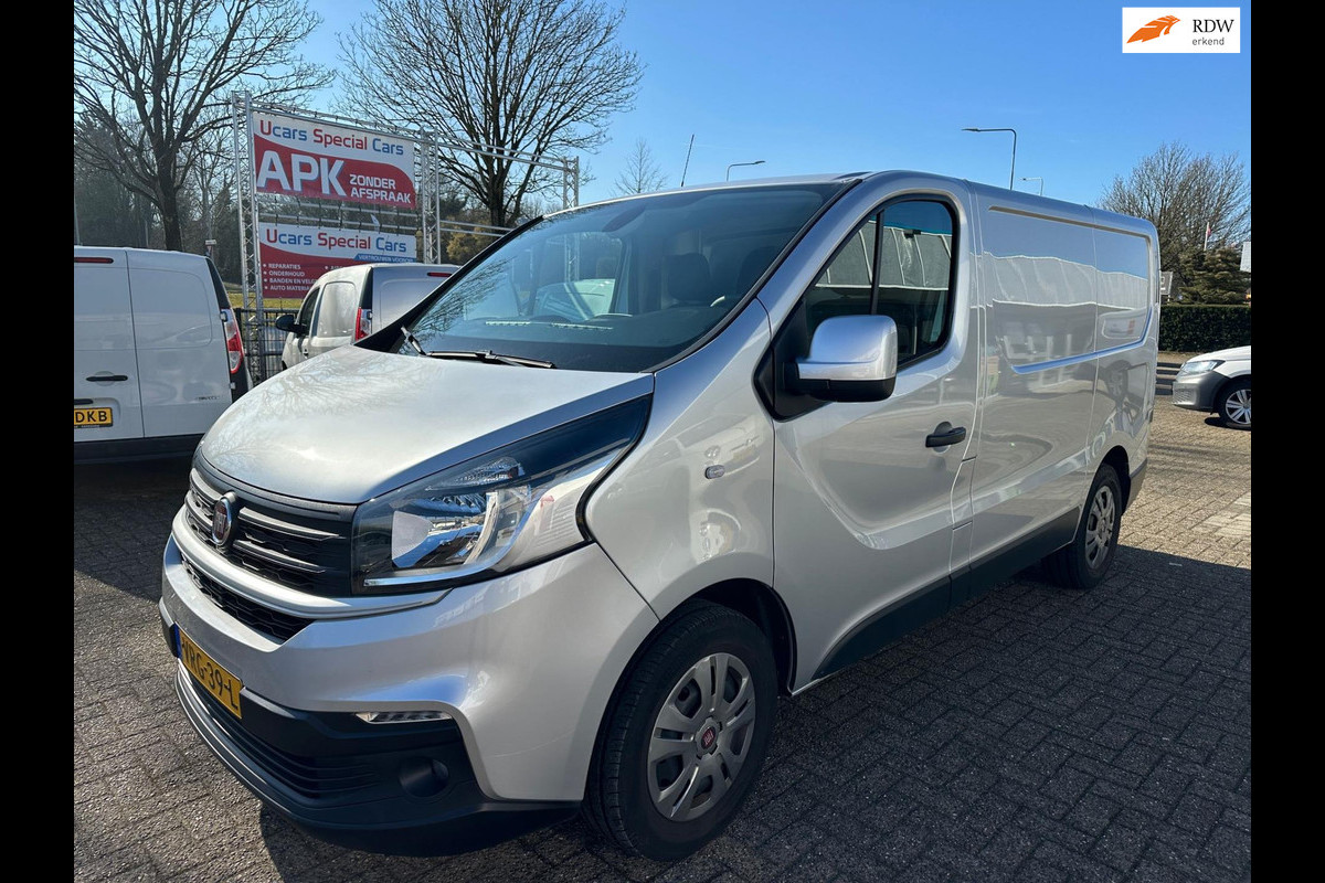 Fiat Talento 1.6 MJ 120 Pk Airco/ Cruise/ Navigatie/ PDC Fiat Talento 1.6 MJ 120 Pk Airco/ Cruise/ Navigatie/ PDC