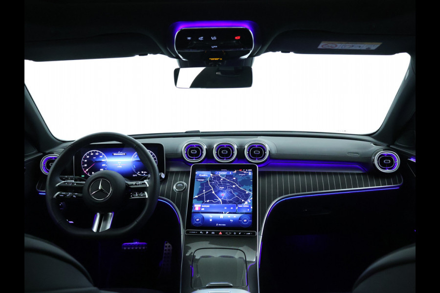 Mercedes-Benz C-Klasse Estate 300 e AMG Line | Edition AMG-Line | Night Pakket | Trekhaak | Panorama Schuif-Kanteldak | Digital Licht | DC Laden | Stuur en Stoelverwarming | Inclusief 24 maanden MB Certified garantie voor Europa.