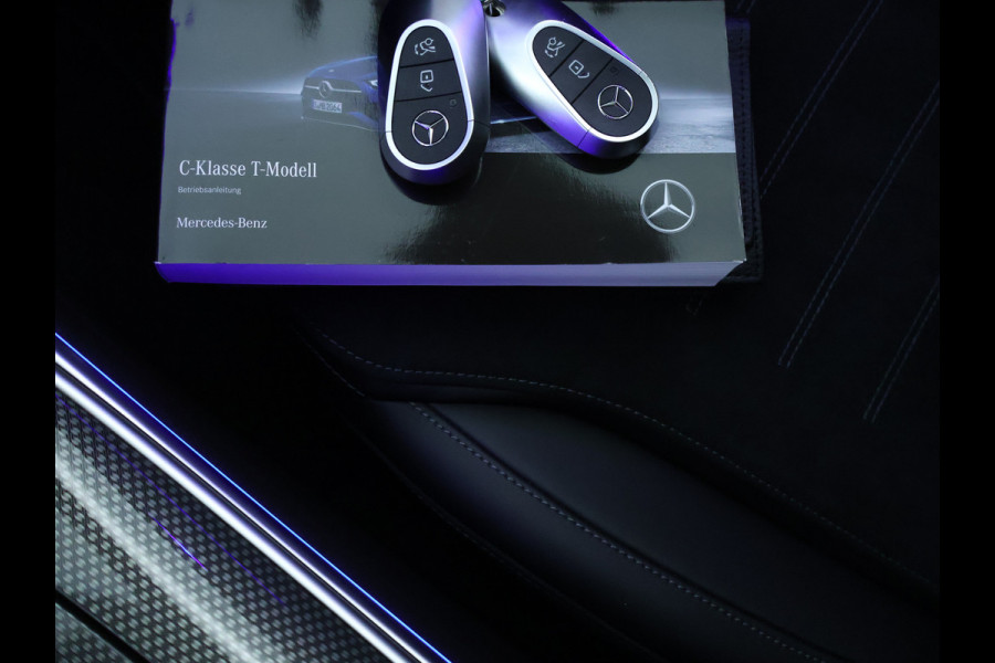 Mercedes-Benz C-Klasse Estate 300 e AMG Line | Edition AMG-Line | Night Pakket | Trekhaak | Panorama Schuif-Kanteldak | Digital Licht | DC Laden | Stuur en Stoelverwarming | Inclusief 24 maanden MB Certified garantie voor Europa.