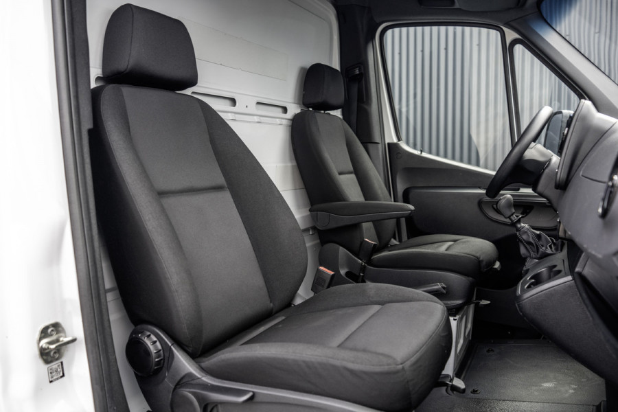 Mercedes-Benz Sprinter 314 CDI | Bakwagen met laadklep | Mbux | Camera | CarPlay | Climate | Euro 6