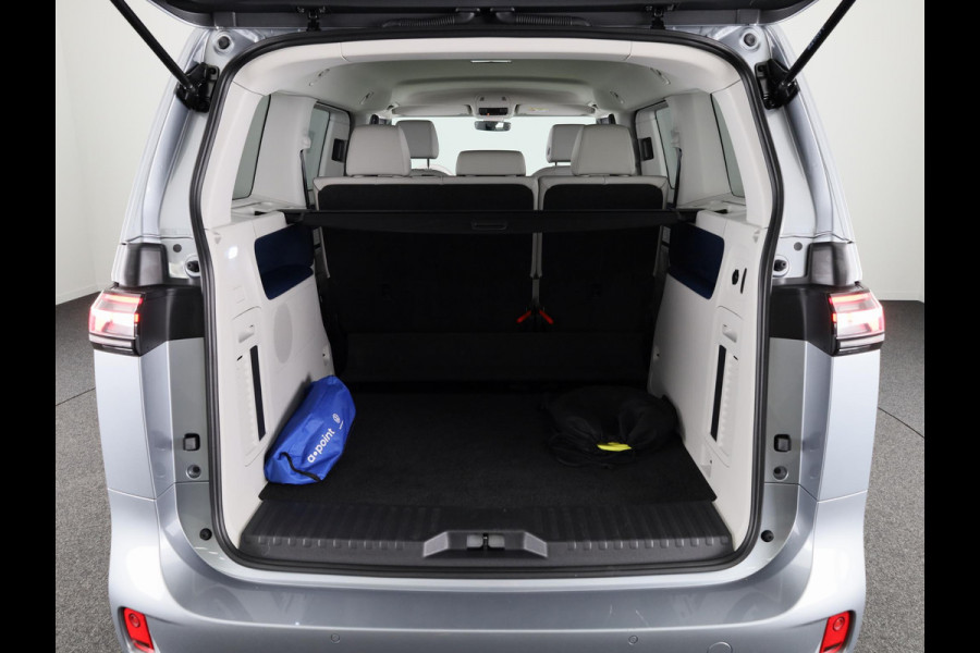 Volkswagen ID. Buzz Pro Advantage 77 kWh Volkswagen ID. Buzz Pro Advantage 77kWh 204PK | Navigatie | 20 Inch | Design pakket