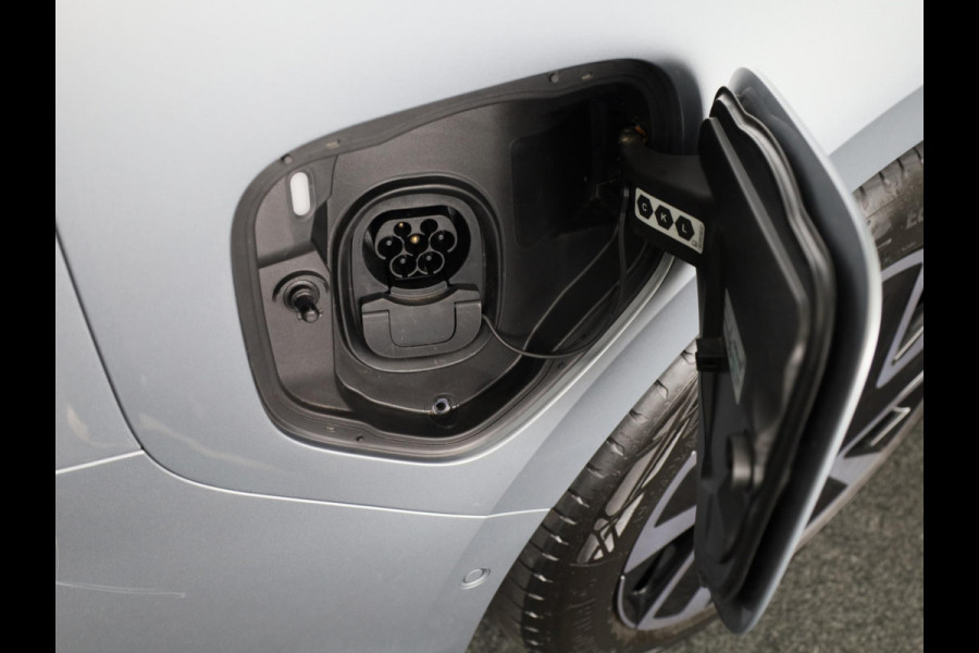 Volkswagen ID. Buzz Pro Advantage 77 kWh Volkswagen ID. Buzz Pro Advantage 77kWh 204PK | Navigatie | 20 Inch | Design pakket