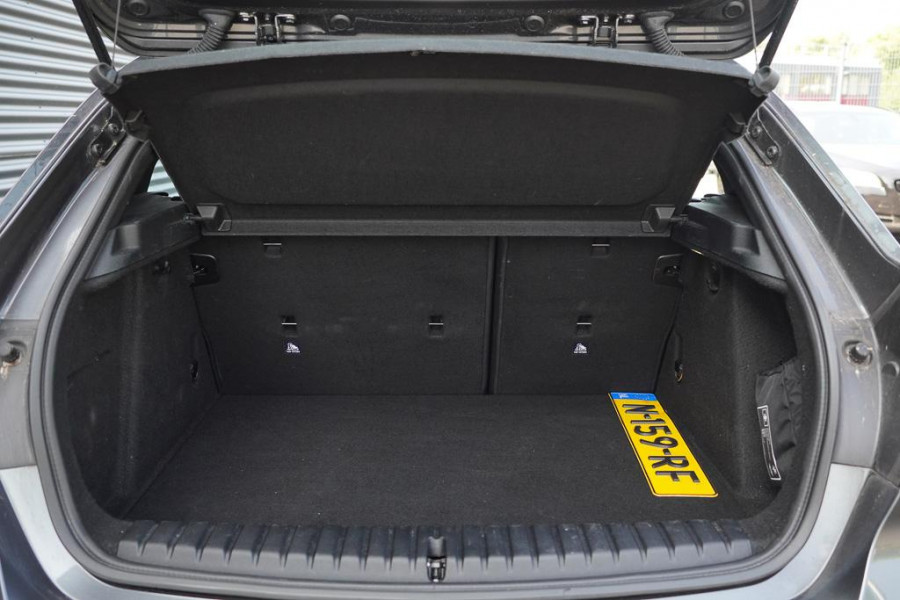 BMW 1-serie 118i High Executive M-Sport / Aut / Incl BTW / Stoelverwarming