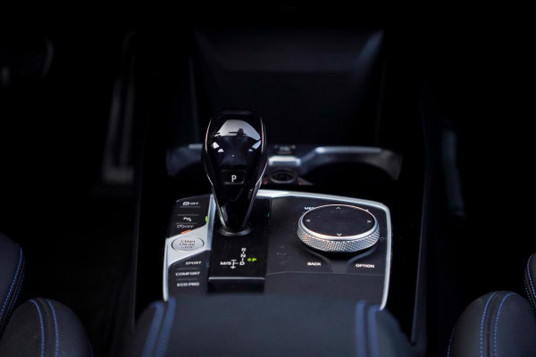 BMW 1-serie 118i High Executive M-Sport / Aut / Incl BTW / Stoelverwarming