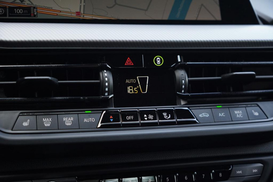 BMW 1-serie 118i High Executive M-Sport / Aut / Incl BTW / Stoelverwarming