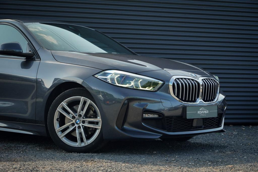 BMW 1-serie 118i High Executive M-Sport / Aut / Incl BTW / Stoelverwarming