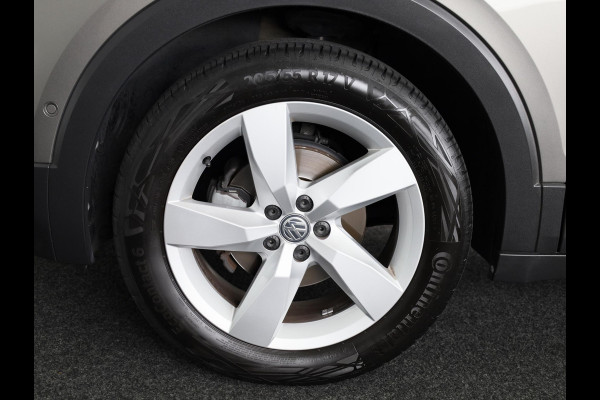 Volkswagen T-Cross 1.0 TSI Style | DSG Automaat | Full map navigatie | Parkeer sensoren voor/achter | Achteruitrij camera | Dode hoek sensoren | Led verlichting |