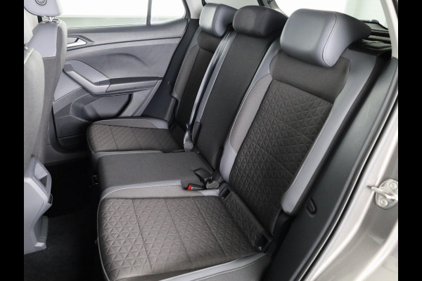 Volkswagen T-Cross 1.0 TSI Style | DSG Automaat | Full map navigatie | Parkeer sensoren voor/achter | Achteruitrij camera | Dode hoek sensoren | Led verlichting |