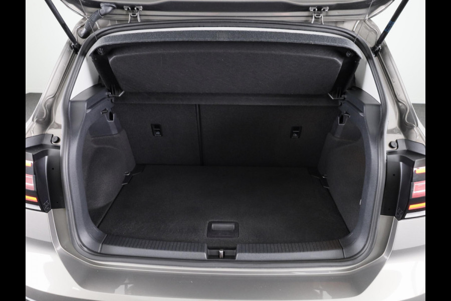 Volkswagen T-Cross 1.0 TSI Style | DSG Automaat | Full map navigatie | Parkeer sensoren voor/achter | Achteruitrij camera | Dode hoek sensoren | Led verlichting |