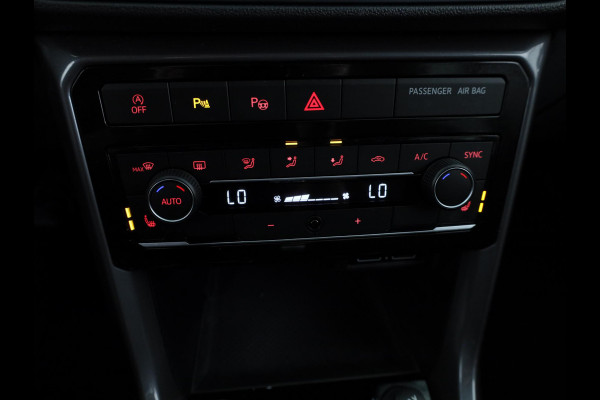Volkswagen T-Cross 1.0 TSI Style | DSG Automaat | Full map navigatie | Parkeer sensoren voor/achter | Achteruitrij camera | Dode hoek sensoren | Led verlichting |