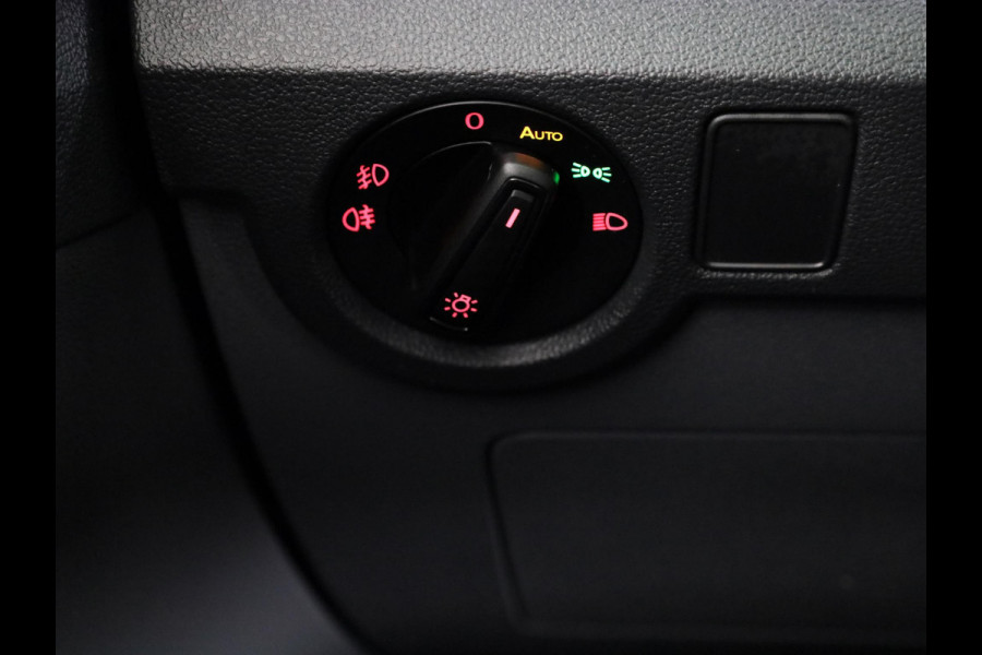 Volkswagen T-Cross 1.0 TSI Style | DSG Automaat | Full map navigatie | Parkeer sensoren voor/achter | Achteruitrij camera | Dode hoek sensoren | Led verlichting |