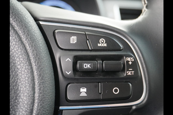 Kia e-Niro 64kWh AUT 204pk Navi Auto-Pilot Adaptive-Cruise+stop&go Apple Carplay Android Auto Pdc Led Ecc Keyless 1/2 Leder DynamicLine AEB Braking Lmv 17" Lane Assist Dwarsverkeerwaarsching 100% Dealeronderhouden Origineel Nederlandse auto