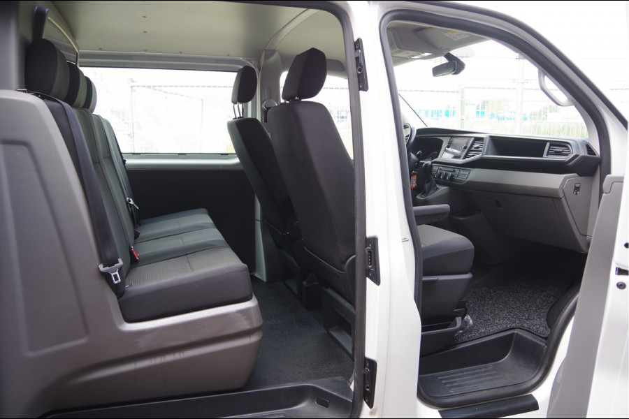 Volkswagen Transporter 2.0 TDI L2 30 DC-5P, 150PK AUT. TREKHAAK, CAMERA, NAVI, CRUISE, AIRCO, VOORRUIT VERWARMING, DUBBELE CABINE