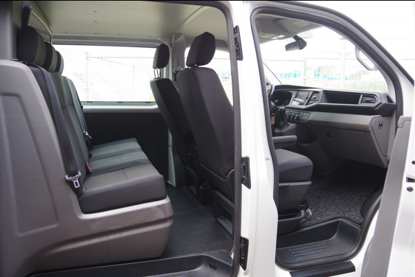 Volkswagen Transporter 2.0 TDI L2 30 DC-5P, 150PK AUT. TREKHAAK, CAMERA, NAVI, CRUISE, AIRCO, VOORRUIT VERWARMING, DUBBELE CABINE