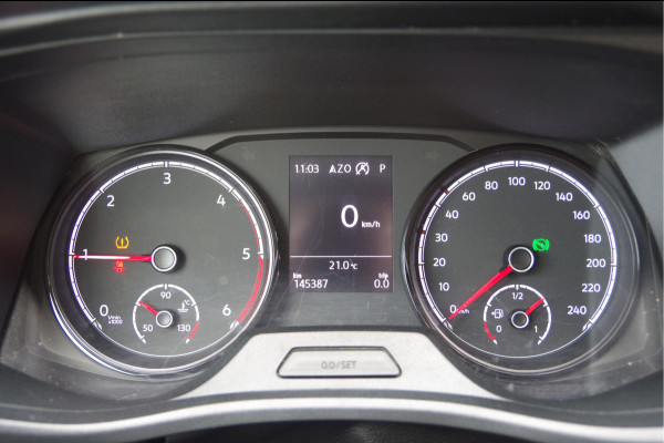 Volkswagen Transporter 2.0 TDI L2 30 DC-5P, 150PK AUT. TREKHAAK, CAMERA, NAVI, CRUISE, AIRCO, VOORRUIT VERWARMING, DUBBELE CABINE