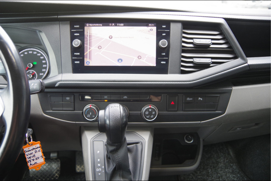 Volkswagen Transporter 2.0 TDI L2 30 DC-5P, 150PK AUT. TREKHAAK, CAMERA, NAVI, CRUISE, AIRCO, VOORRUIT VERWARMING, DUBBELE CABINE