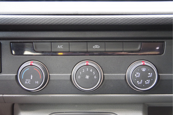 Volkswagen Transporter 2.0 TDI L2 30 DC-5P, 150PK AUT. TREKHAAK, CAMERA, NAVI, CRUISE, AIRCO, VOORRUIT VERWARMING, DUBBELE CABINE