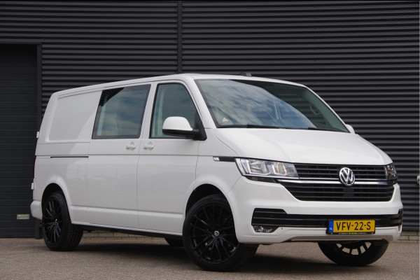 Volkswagen Transporter 2.0 TDI L2 30 DC-5P, 150PK AUT. TREKHAAK, CAMERA, NAVI, CRUISE, AIRCO, VOORRUIT VERWARMING, DUBBELE CABINE