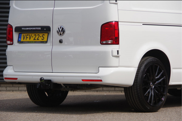 Volkswagen Transporter 2.0 TDI L2 30 DC-5P, 150PK AUT. TREKHAAK, CAMERA, NAVI, CRUISE, AIRCO, VOORRUIT VERWARMING, DUBBELE CABINE