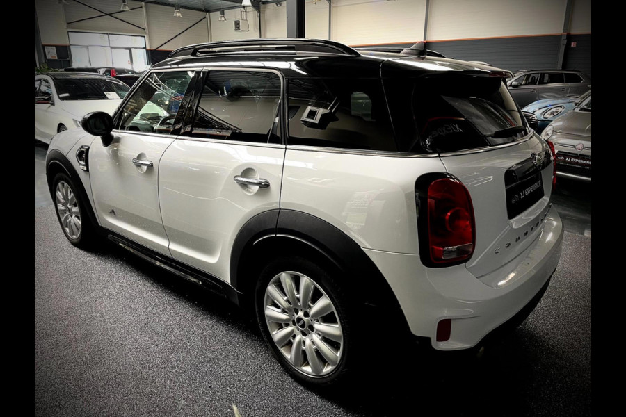 MINI Countryman 2.0 Cooper S ALL4 Chili PANO NAVI 192 PK TREKHAAK AFNEEMBAAR