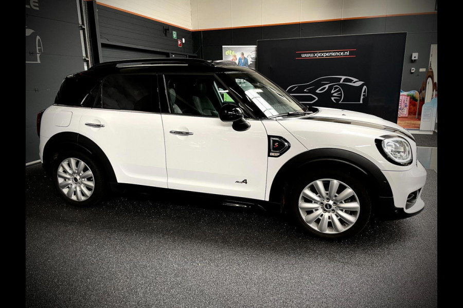 MINI Countryman 2.0 Cooper S ALL4 Chili PANO NAVI 192 PK TREKHAAK AFNEEMBAAR