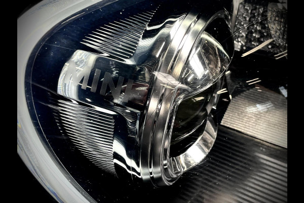 MINI Countryman 2.0 Cooper S ALL4 Chili PANO NAVI 192 PK TREKHAAK AFNEEMBAAR