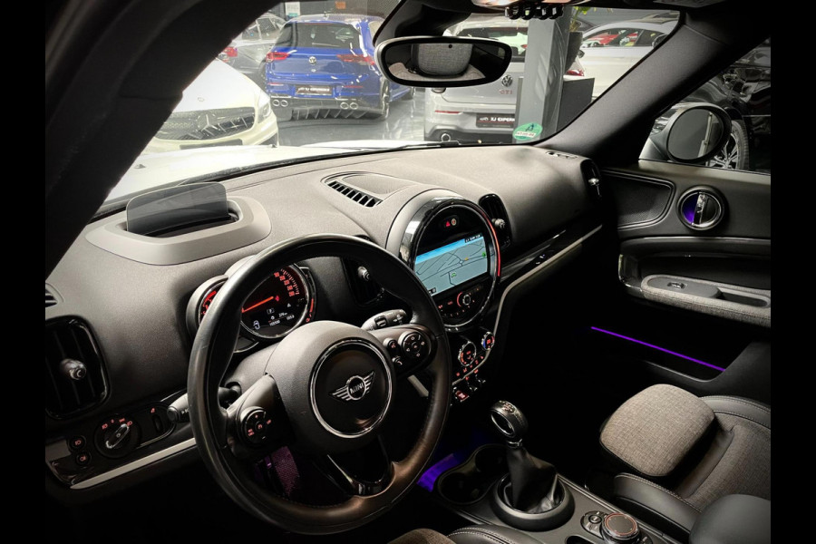 MINI Countryman 2.0 Cooper S ALL4 Chili PANO NAVI 192 PK TREKHAAK AFNEEMBAAR