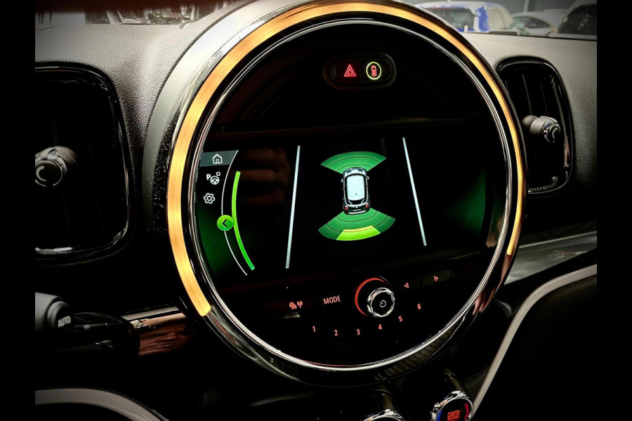 MINI Countryman 2.0 Cooper S ALL4 Chili PANO NAVI 192 PK TREKHAAK AFNEEMBAAR