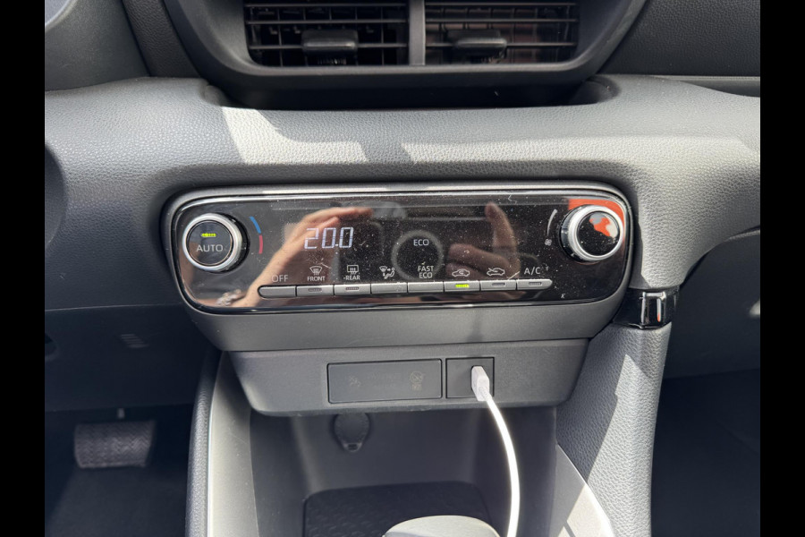 Toyota Yaris 1.5 Hybrid Active | Parkeercamera | Apple Carplay | Prijs is rijklaar