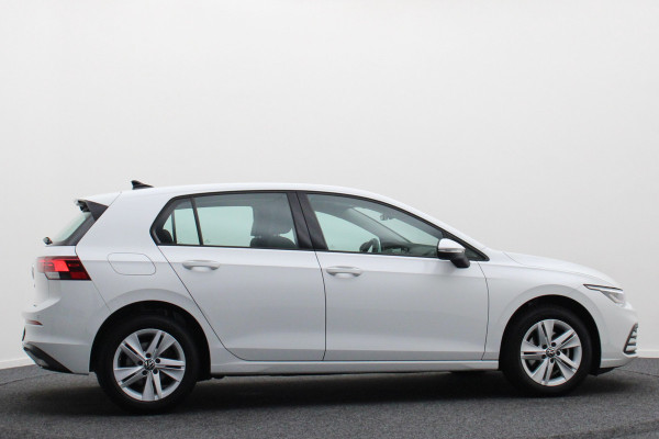 Volkswagen Golf 1.0 TSI Life LED, Adapt. Cruise, Apple Carplay, Stuur-/Stoelverw., PDC