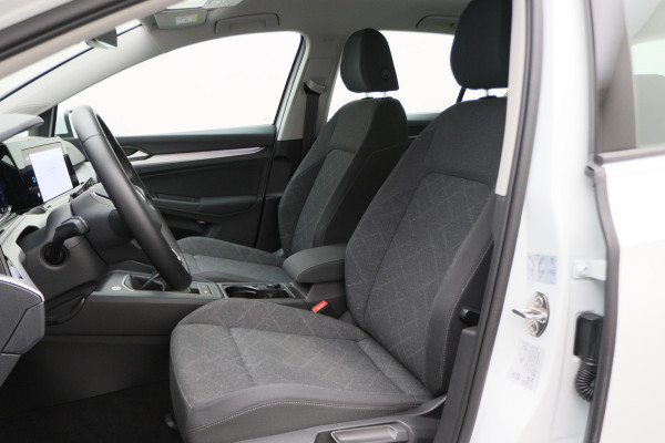 Volkswagen Golf 1.0 TSI Life LED, Adapt. Cruise, Apple Carplay, Stuur-/Stoelverw., PDC