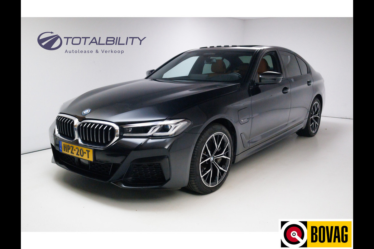 BMW 5 Serie 545e xDrive High Executive M-sport 394 PK | Pano | Trekhaak elec. | Volledig leder 360 Camera, Stoel- en stuurverwarming BMW 5 Serie 545e xDrive High Executive M-sport 394 PK | Pano | Trekhaak elec. | Volledig leder 360 Camera, Stoel- en stuurverwarming
