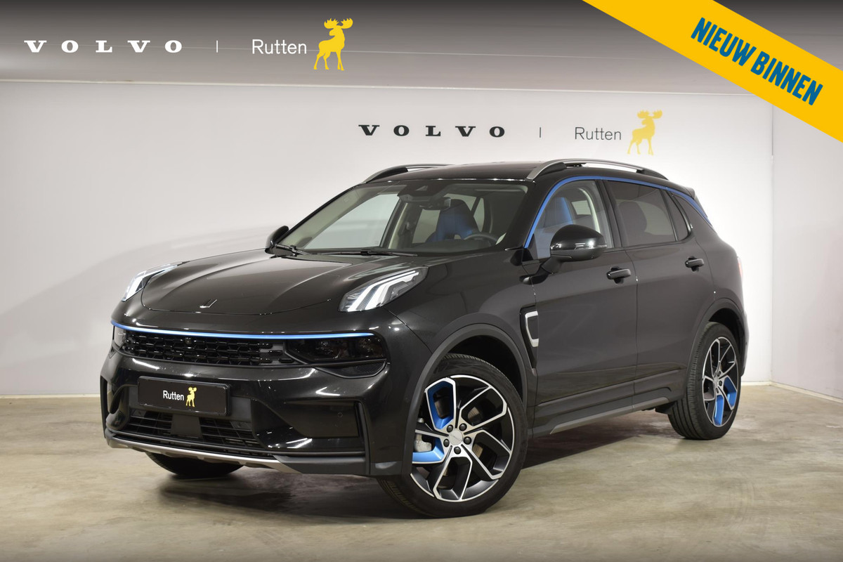 Lynk & Co 01 262PK Automaat /360 Camera/ Panoramadak / Led verlichting / Adaptive cruise control / 20'' velgen Lynk & Co 01 262PK Automaat /360 Camera/ Panoramadak / Led verlichting / Adaptive cruise control / 20'' velgen