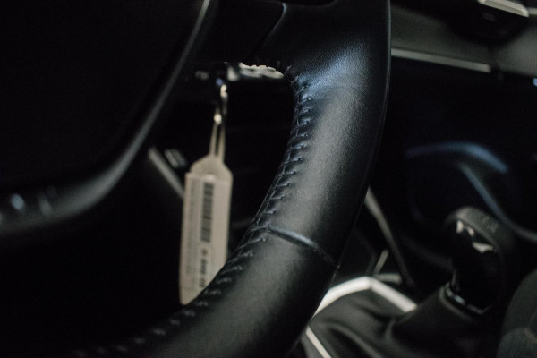 Peugeot 208 1.2 PureTech Active ORG NL [ Carplay Full LED DAB+ Navigatie Cruise Control ]