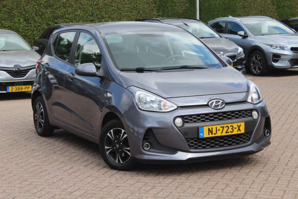 Hyundai i10 1.0i Go! 2017 / Navigatie / Apple CarPlay / Bluetooth / Lichtmetalen Velgen / Cruise control / Climate Control