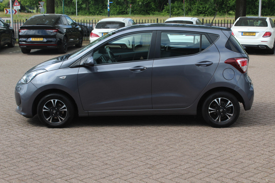 Hyundai i10 1.0i Go! 2017 / Navigatie / Apple CarPlay / Bluetooth / Lichtmetalen Velgen / Cruise control / Climate Control